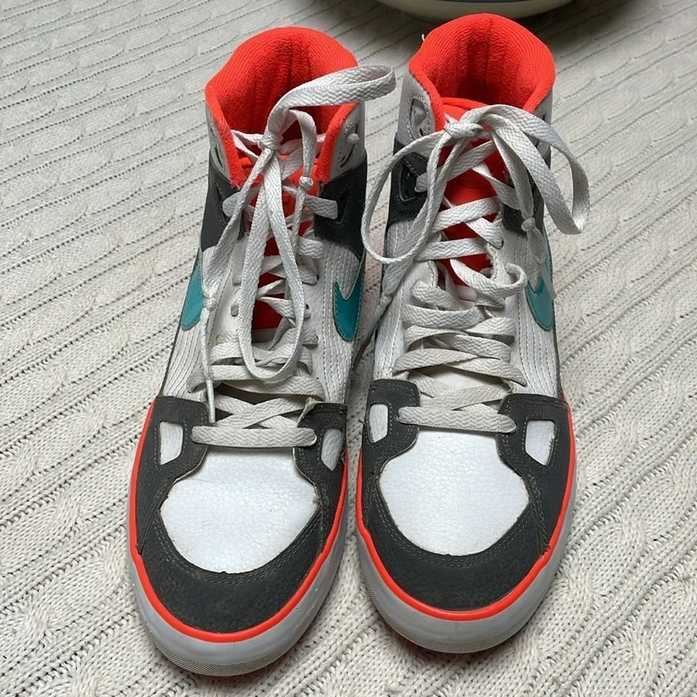 Men’s Nike Air flight AC Sz 10 white base w/ orange turquoise gray high tops